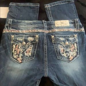 Woman’s Miss Me jeans